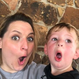 Meet your Posher, Angela